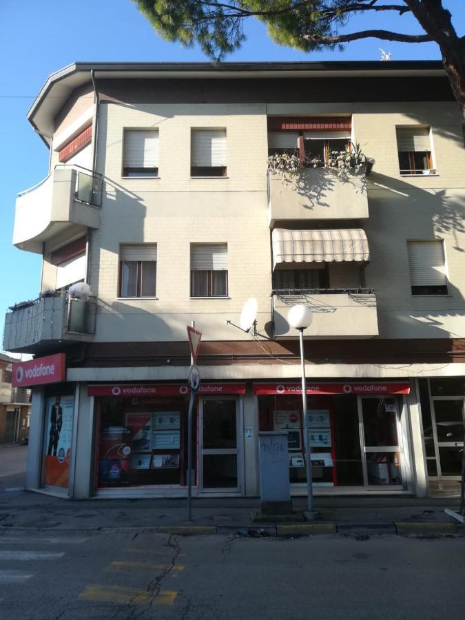 Manu Vintage B&B Cattolica Eksteriør billede