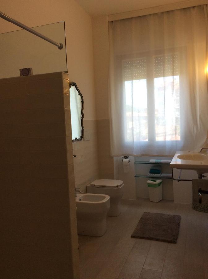 Manu Vintage B&B Cattolica Eksteriør billede
